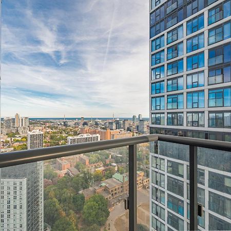 Toronto Garden Suites Exterior photo