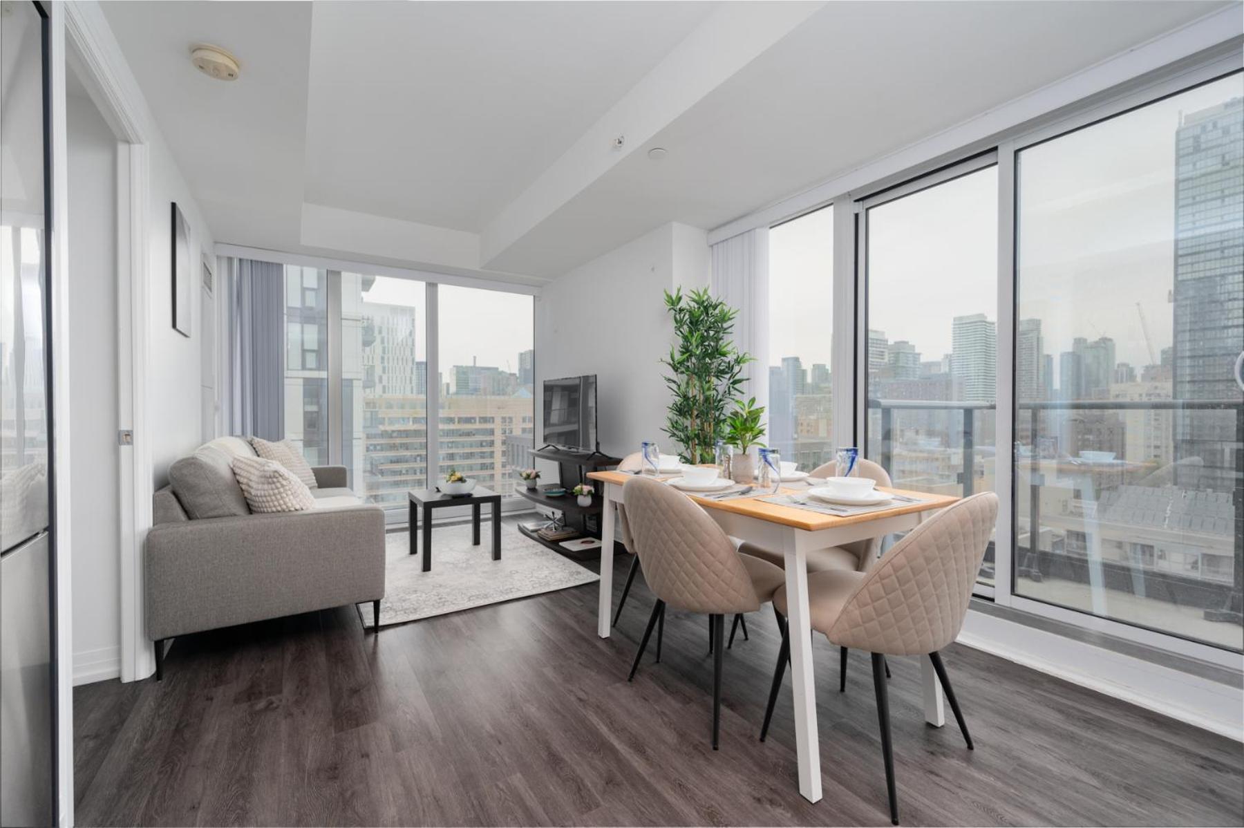 Toronto Garden Suites Exterior photo