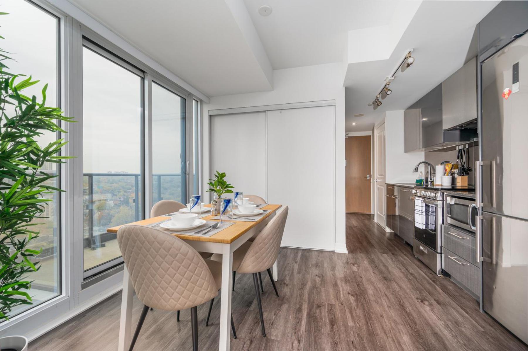 Toronto Garden Suites Exterior photo